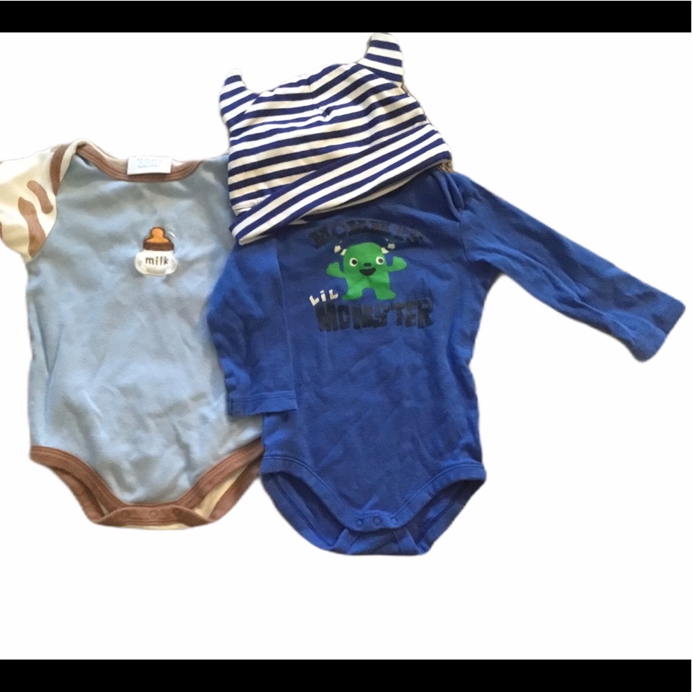 🐸 3 Piece Bundle of Onsie Outfits + Hat 6-9mos